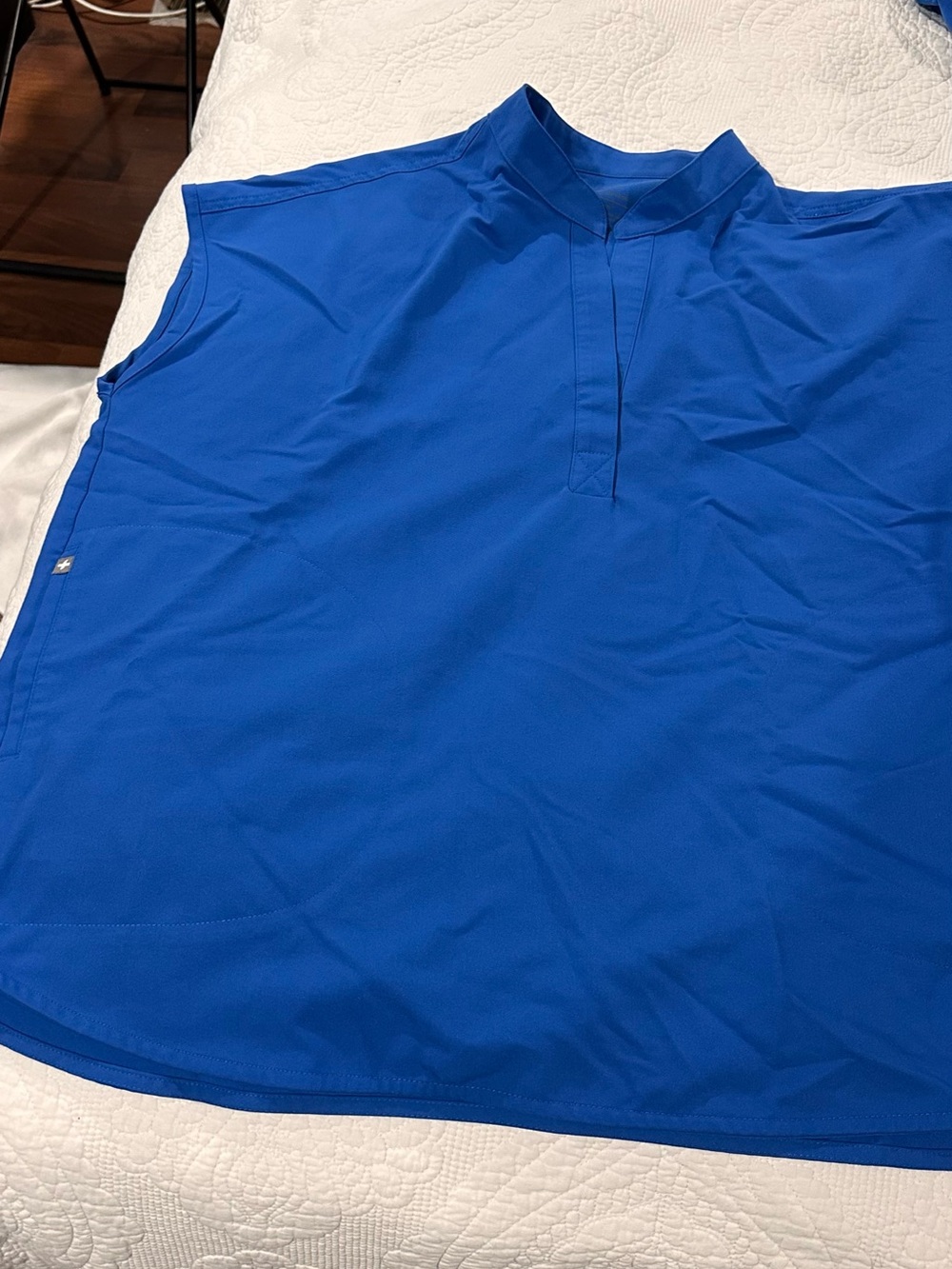 Figs Rafaela Royal Blue Medical Scrub Top - Picture 2 of 7